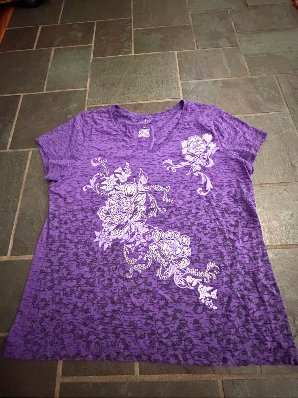 St. John's Bay Purple Floral V-Neck Tee